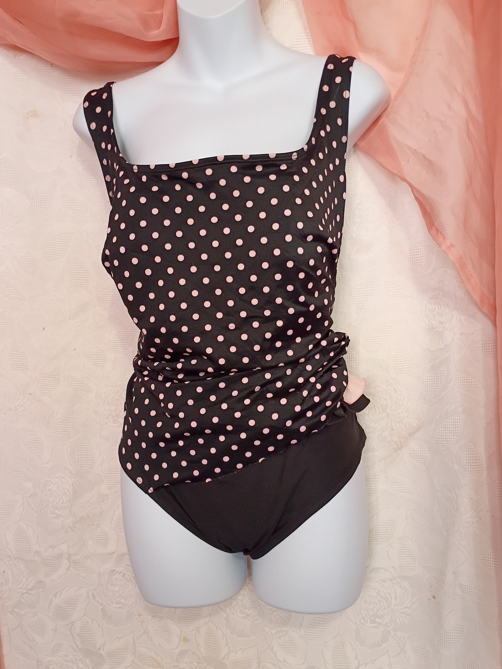 Longitude Ladies Black One-Piece Swimsuit with Pink Polka Dots Sz 16